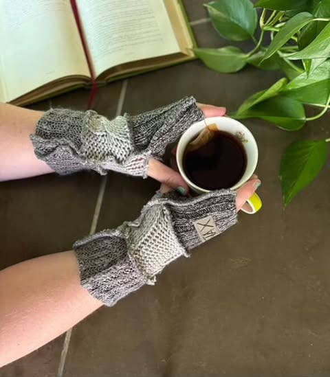 Fingerless Gloves Dark and light grey Upcycled from sweater