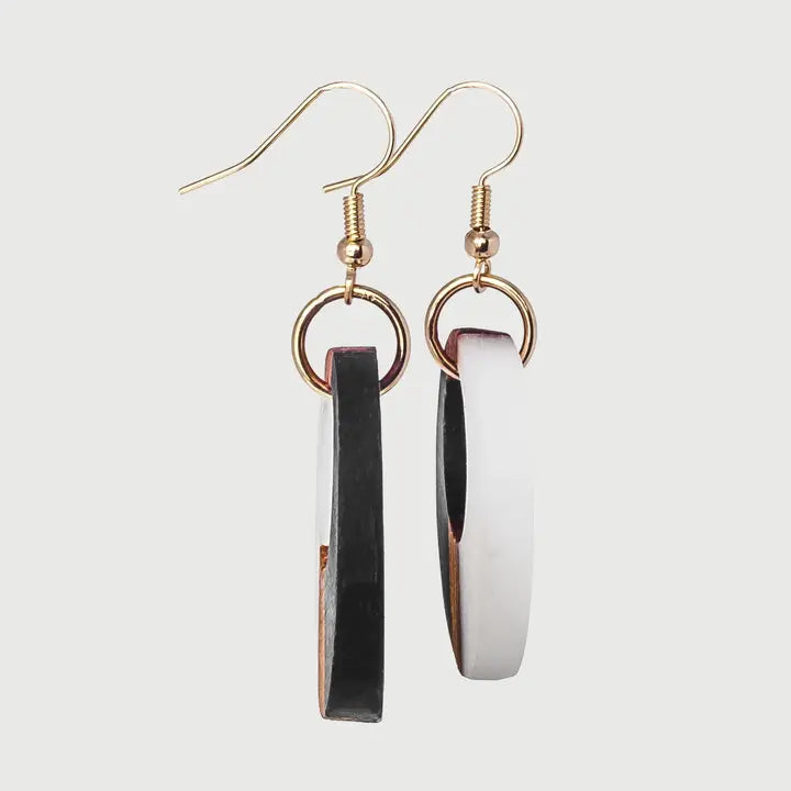 Dara Wooden & Resin Earring