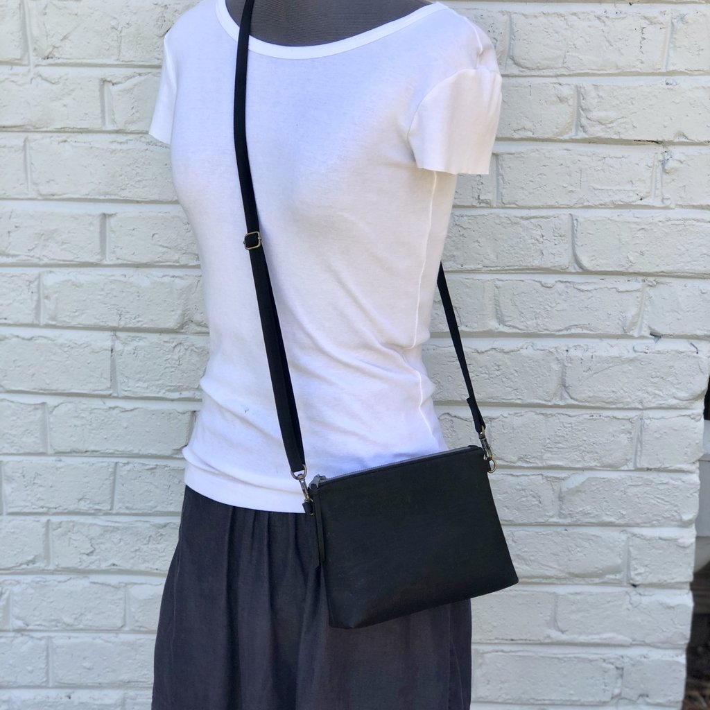 Cork Crossbody Black