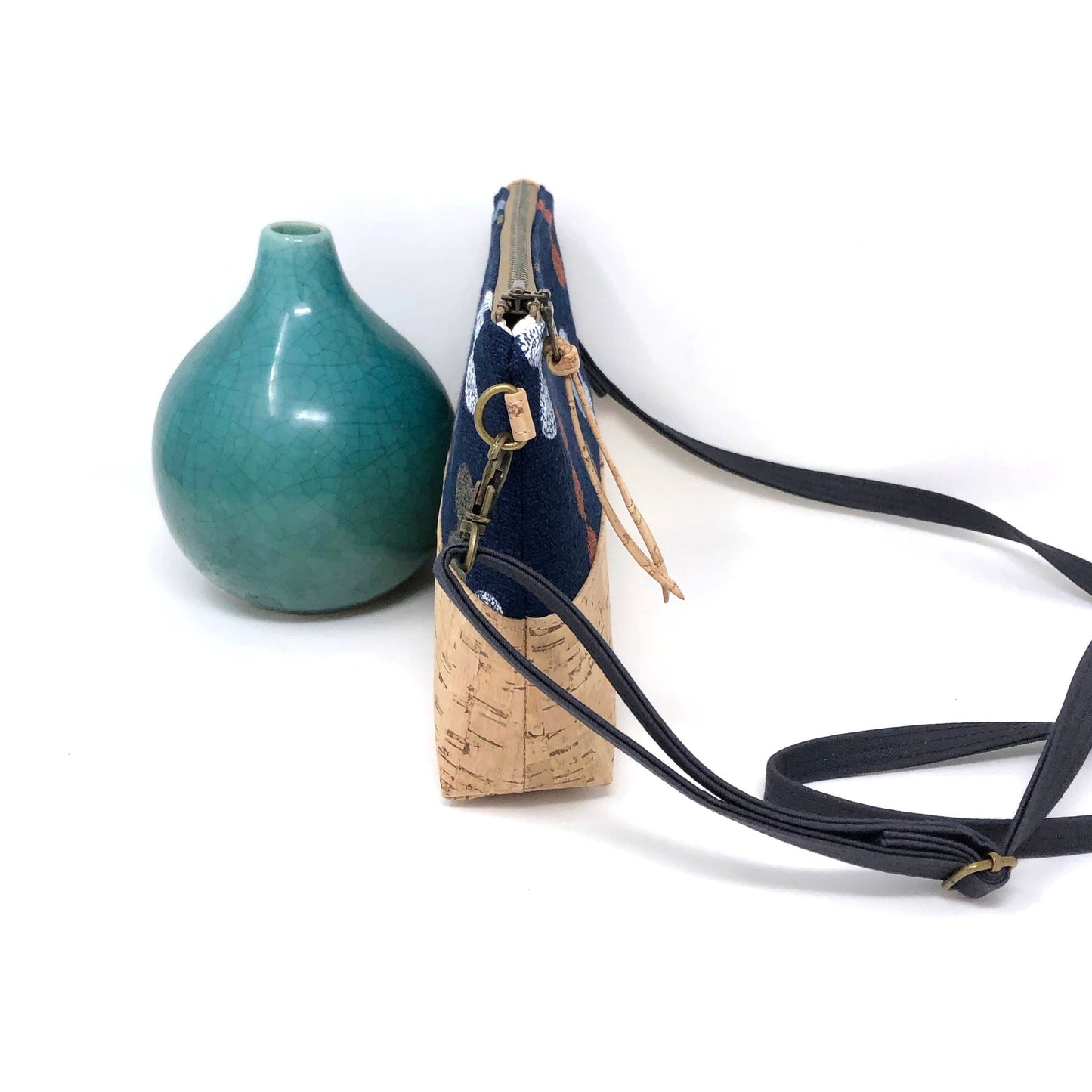 mmb - Crossbody Navy Dot to Dot