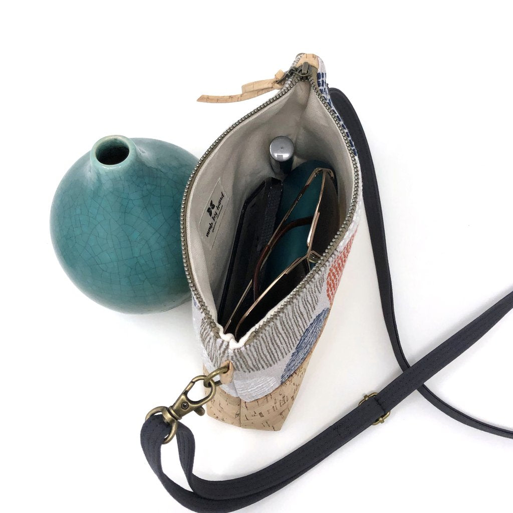 mmb - Crossbody Stepping Stones