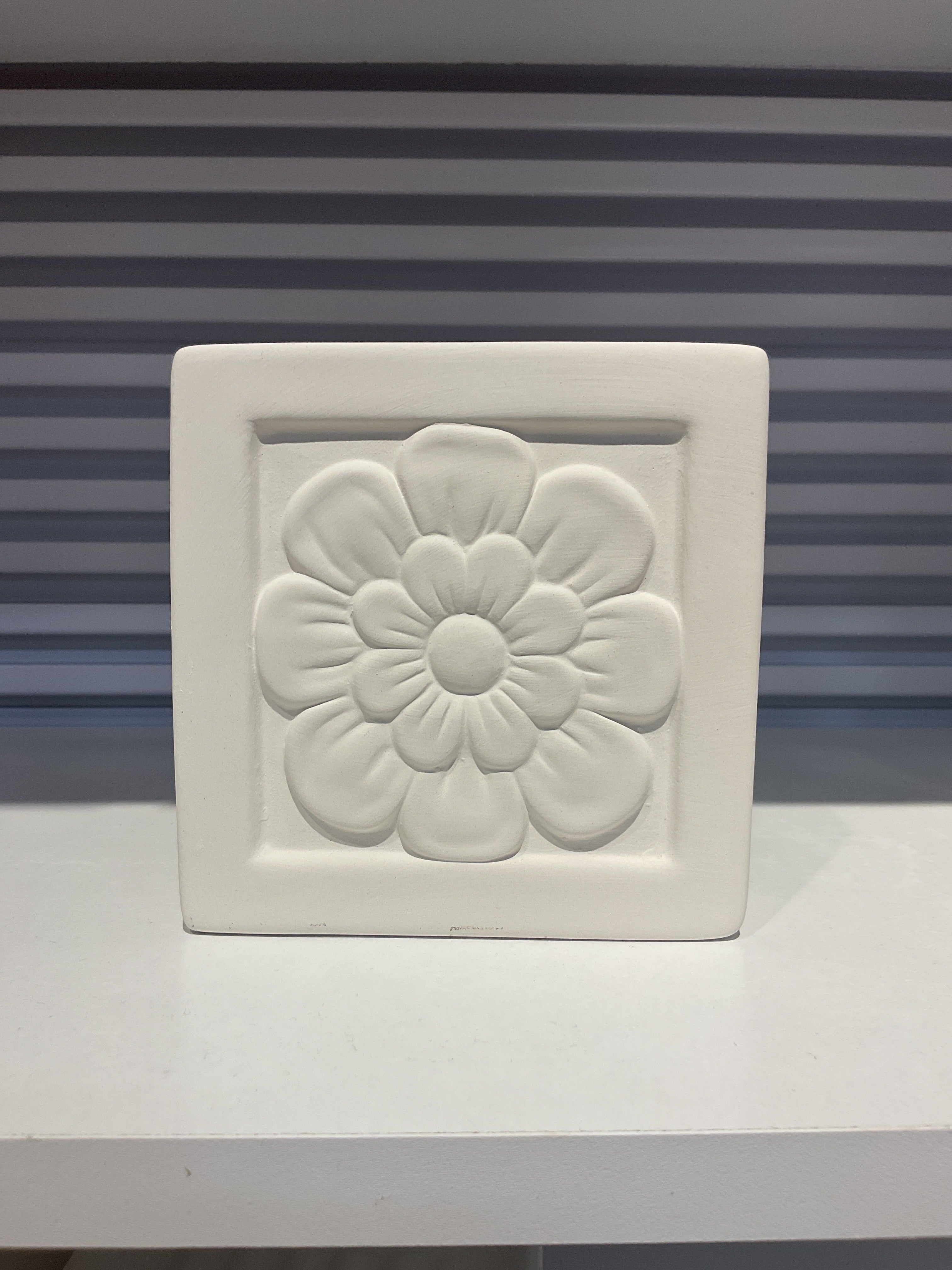 Flower Power Holder