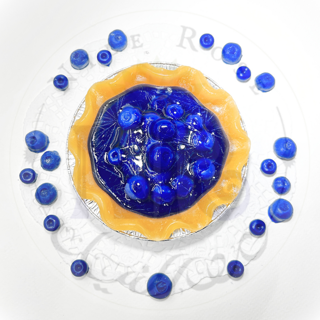 Delightful Blueberry Pie Candle 5"