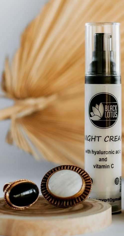 Natural Facial Moisturizer