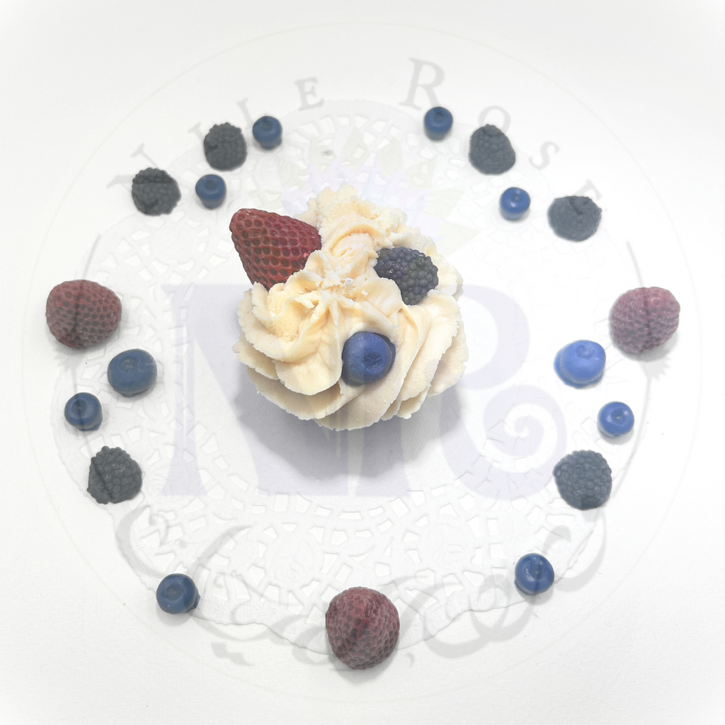 Delightful Berry Nice Cupcake Candle