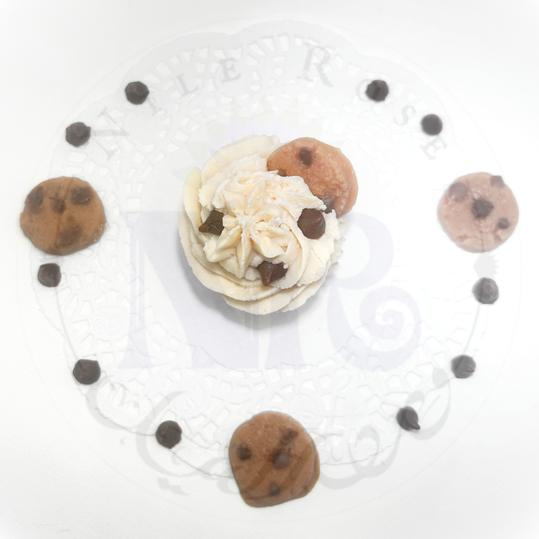 Chocolate Chip Cookie Cupcake - Delightful Candle