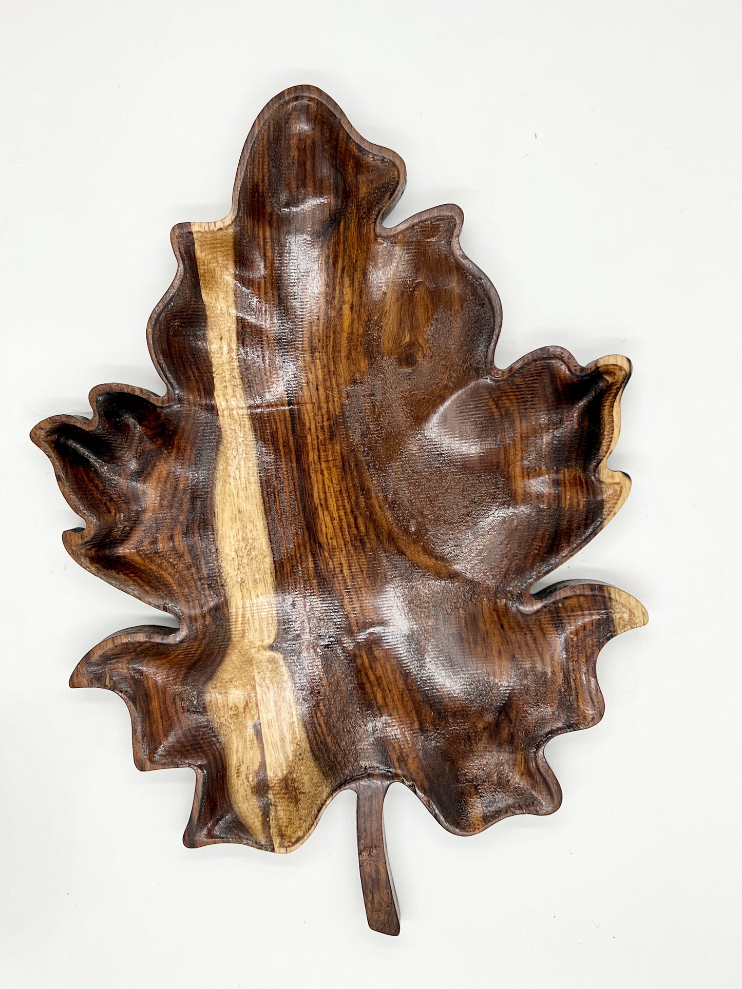 Leaf Plate - Nile Rose Woodcraft