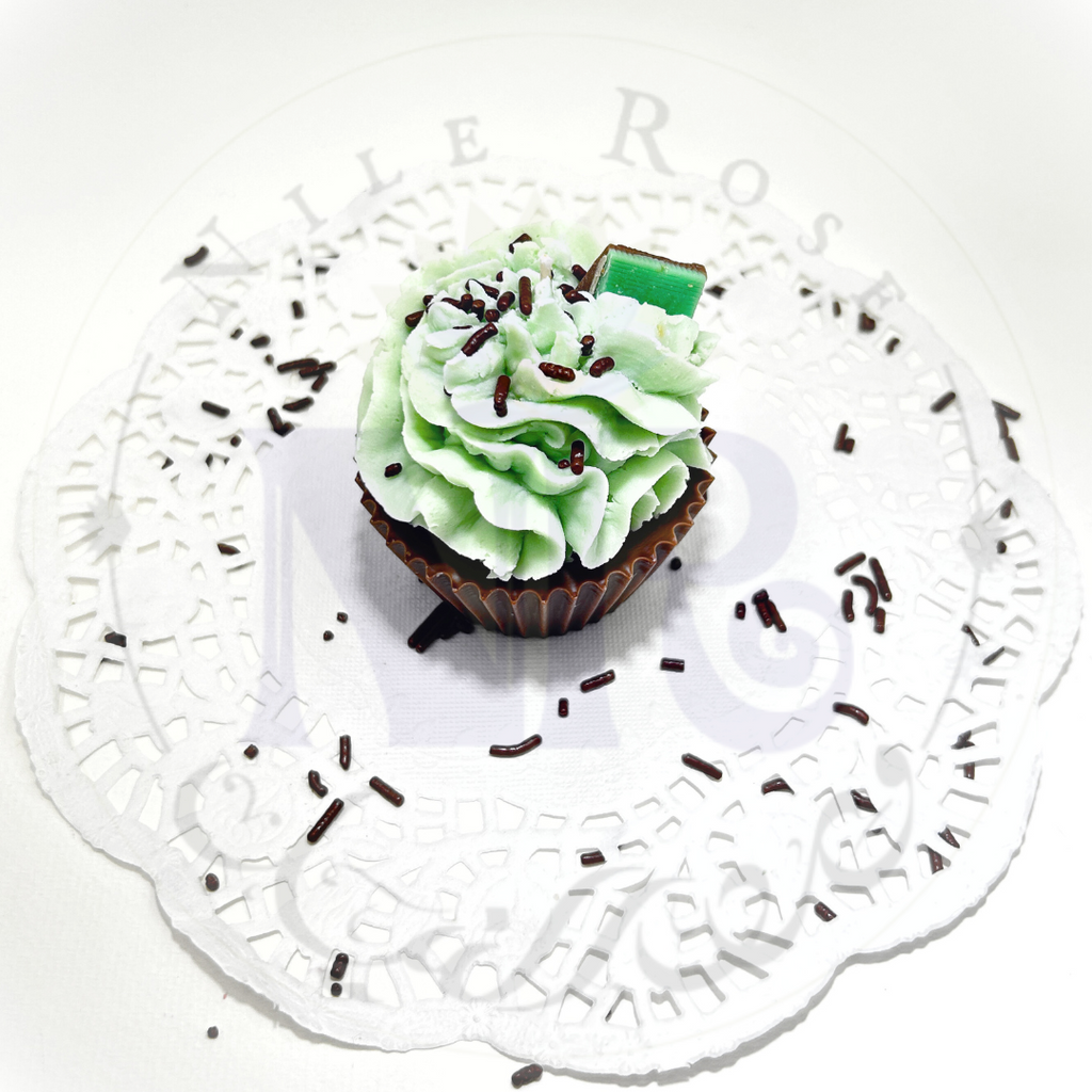 Delightful Mint Chocolate Cupcake Candle