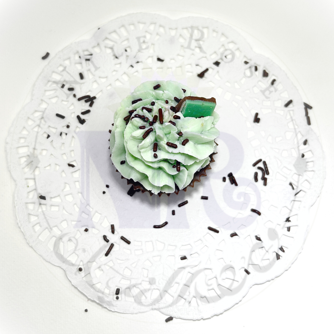 Delightful Mint Chocolate Cupcake Candle