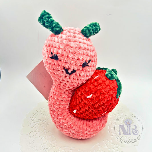 Strawberry Snail - Crochet Cuties