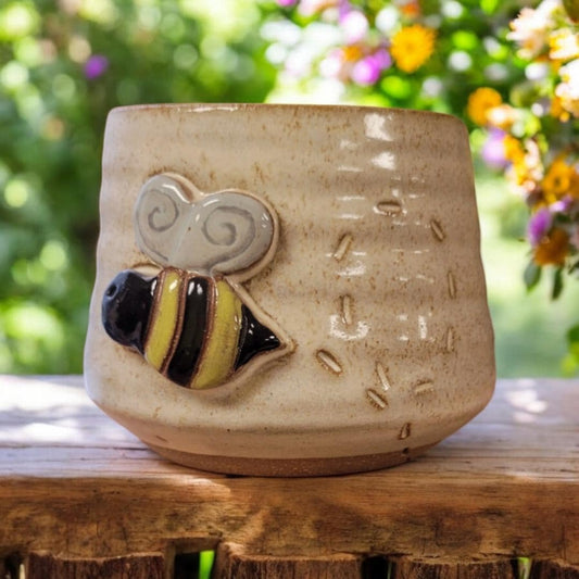 Bee Sponge Holder