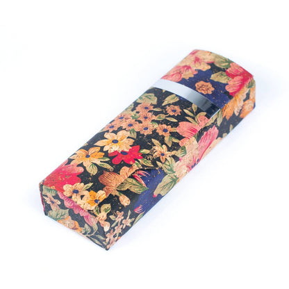 Printed cork glasses case with magnet closure