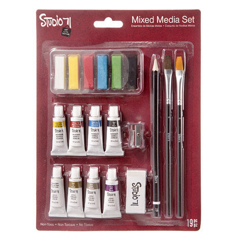 Studio 71 Mixed Media Art Set, 19 pieces