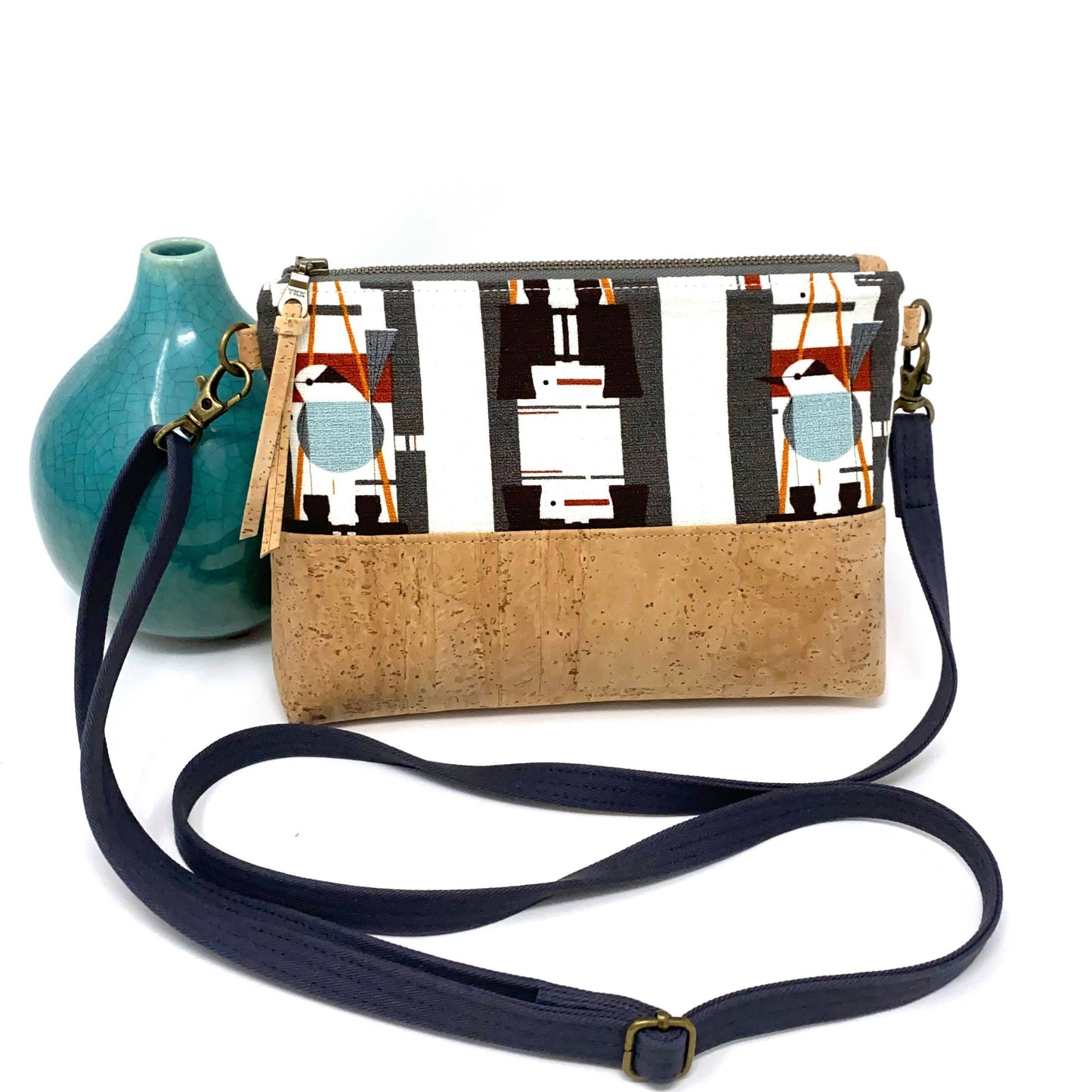 mmb - Crossbody Who's Watching Whom- Charley Harper Prints