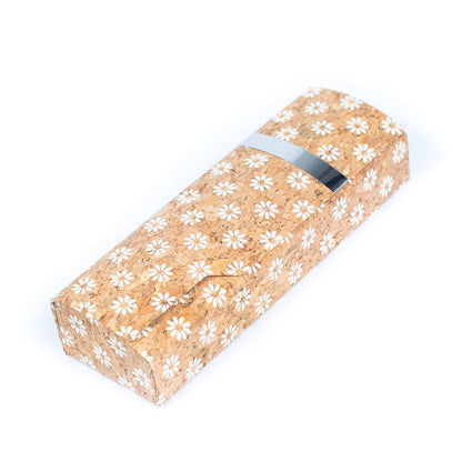 Printed cork glasses case with magnet closure