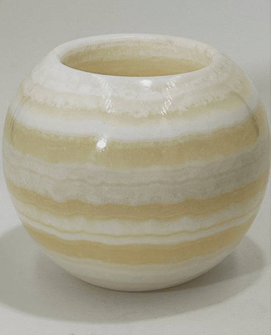 Alabaster Candle holder round