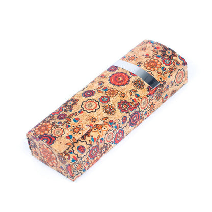 Printed cork glasses case with magnet closure