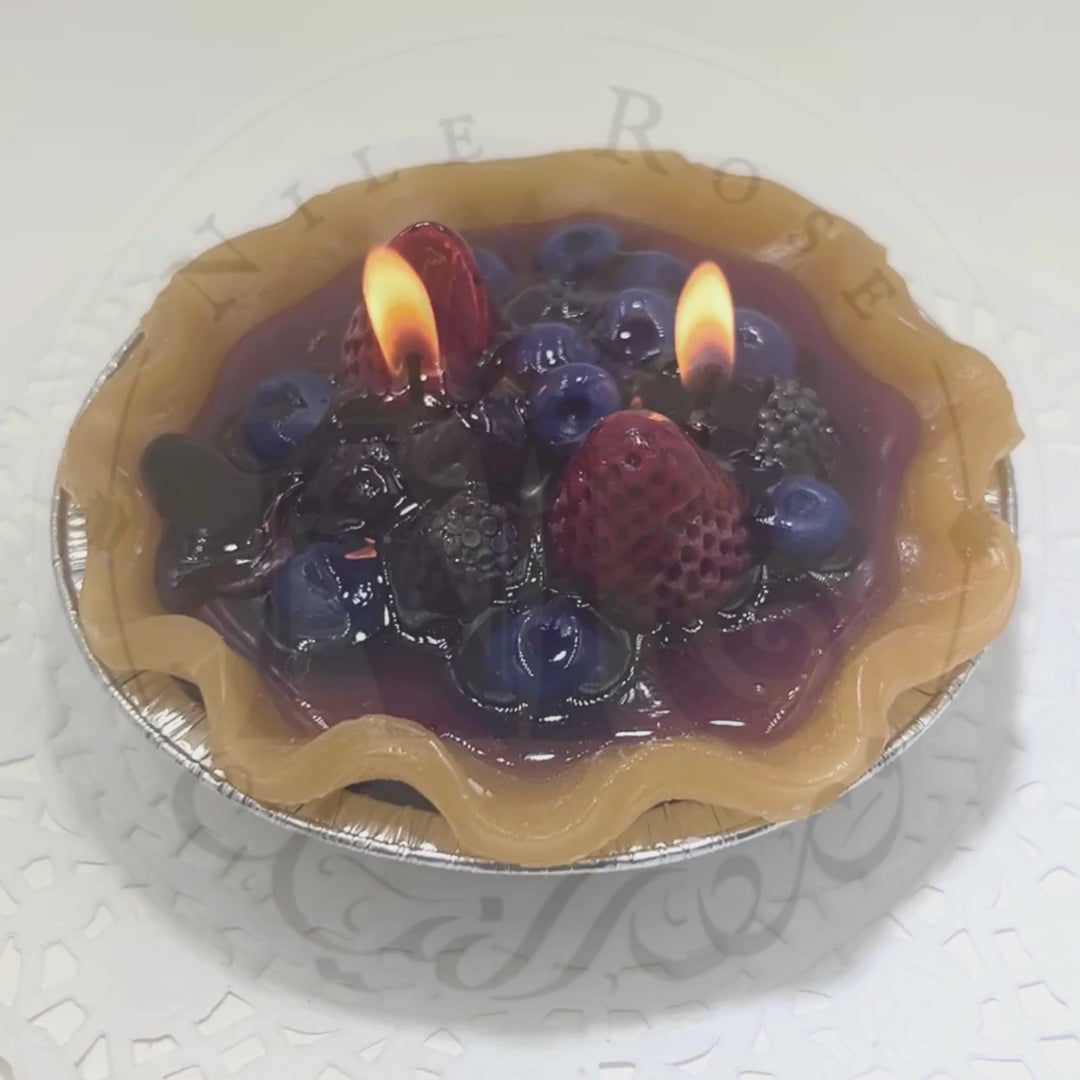 Delightful Berry Nice Pie Candle 5"